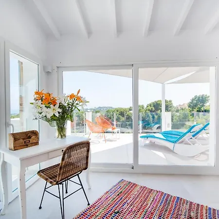 Momily - Dream Seaview - By Villamar Villa