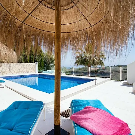 Momily - Dream Seaview - By Villamar Moraira